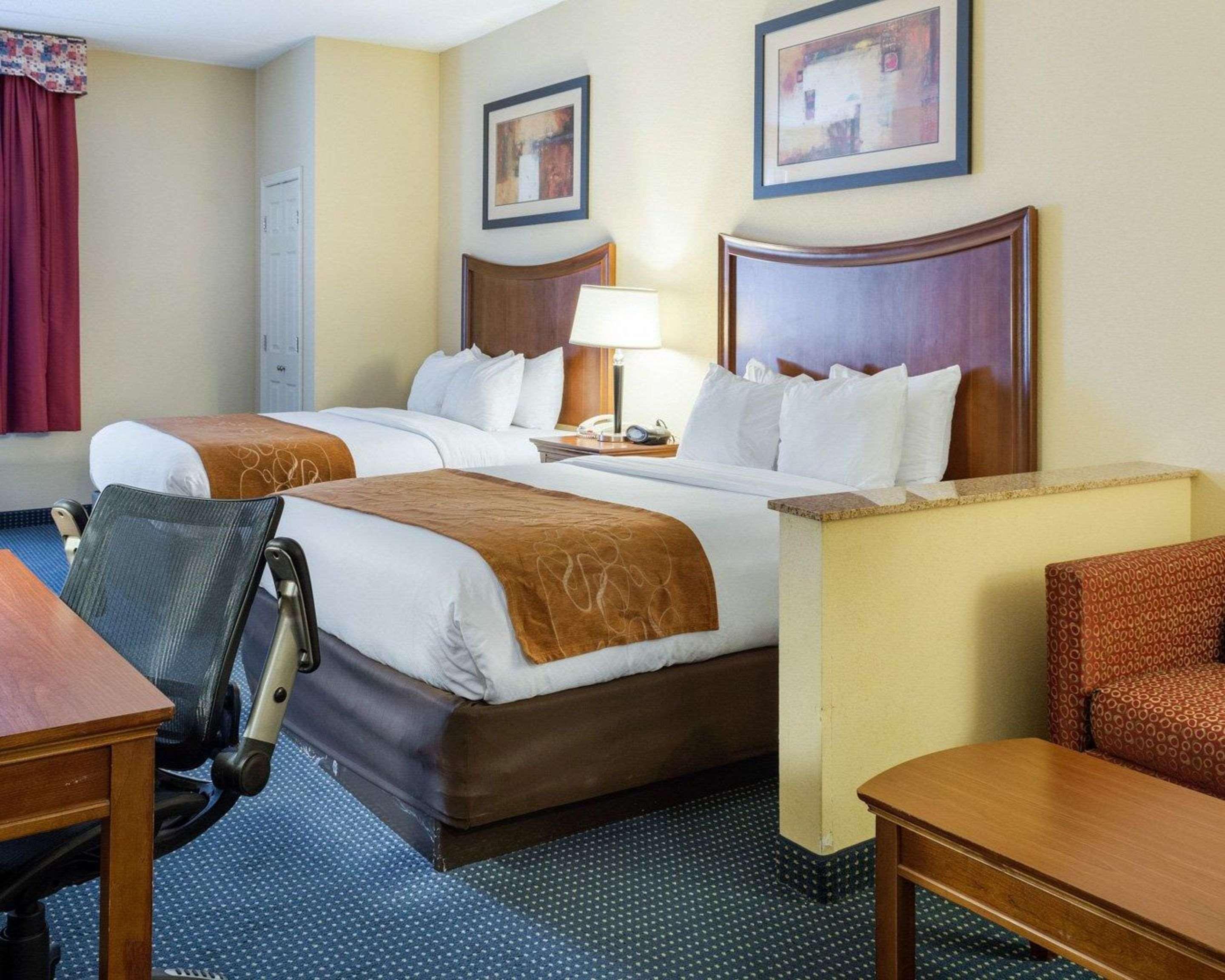 Comfort Suites Newport News Airport Екстериор снимка