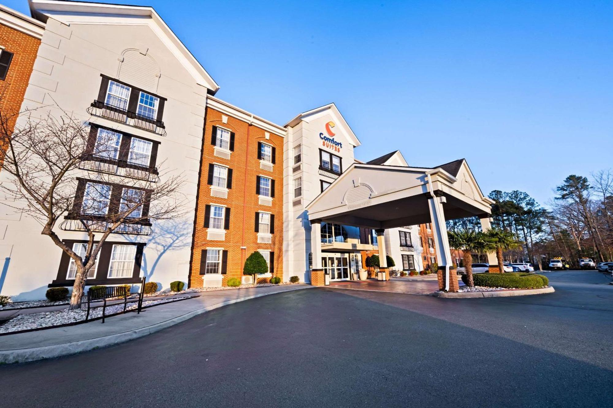 Comfort Suites Newport News Airport Екстериор снимка